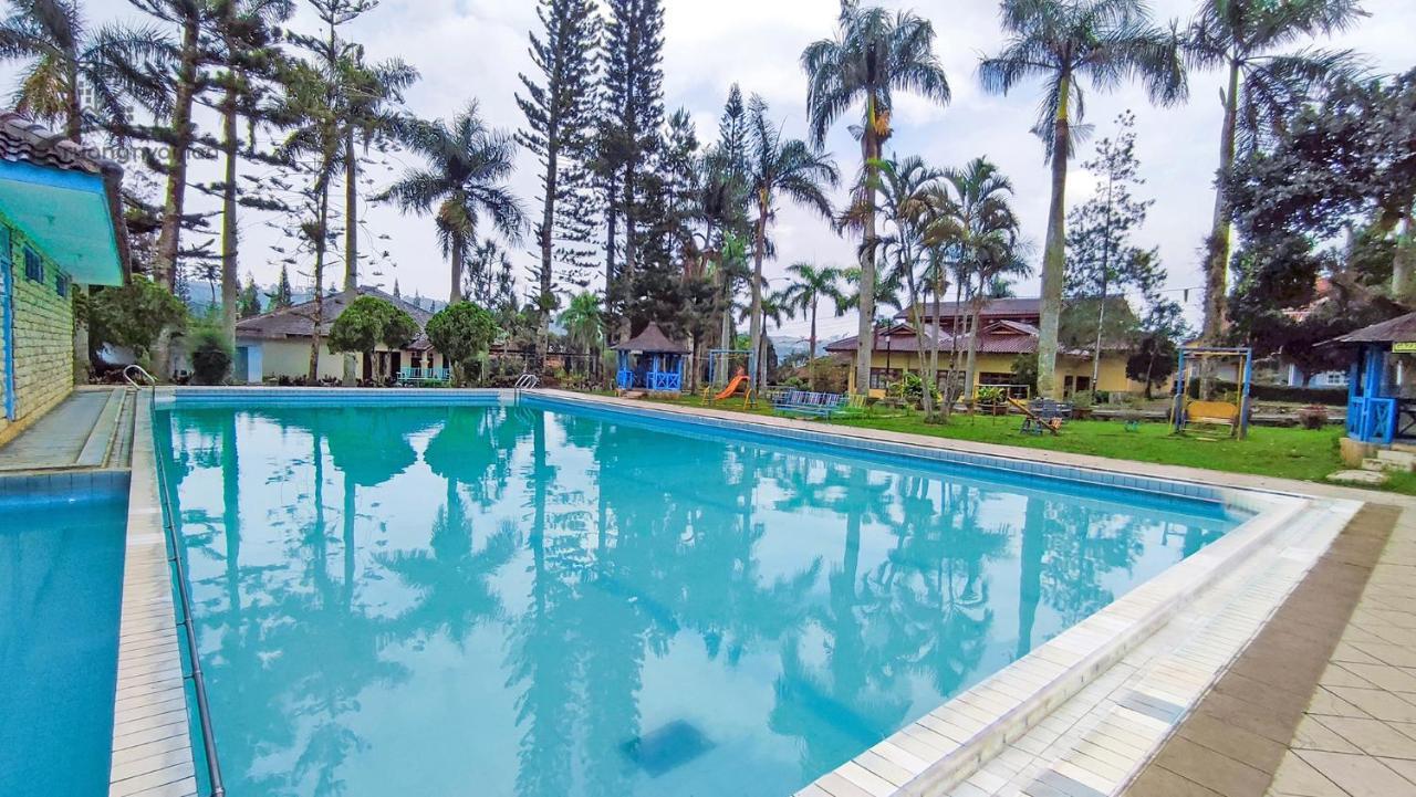 Sukanagalih Resort By Ruang Nyaman Cimacan Dış mekan fotoğraf
